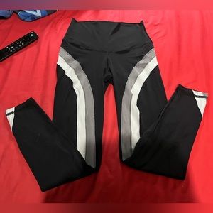 AERIE CHILL PLAY MOVE BLACK/WHITE/GREY LEGGINGS